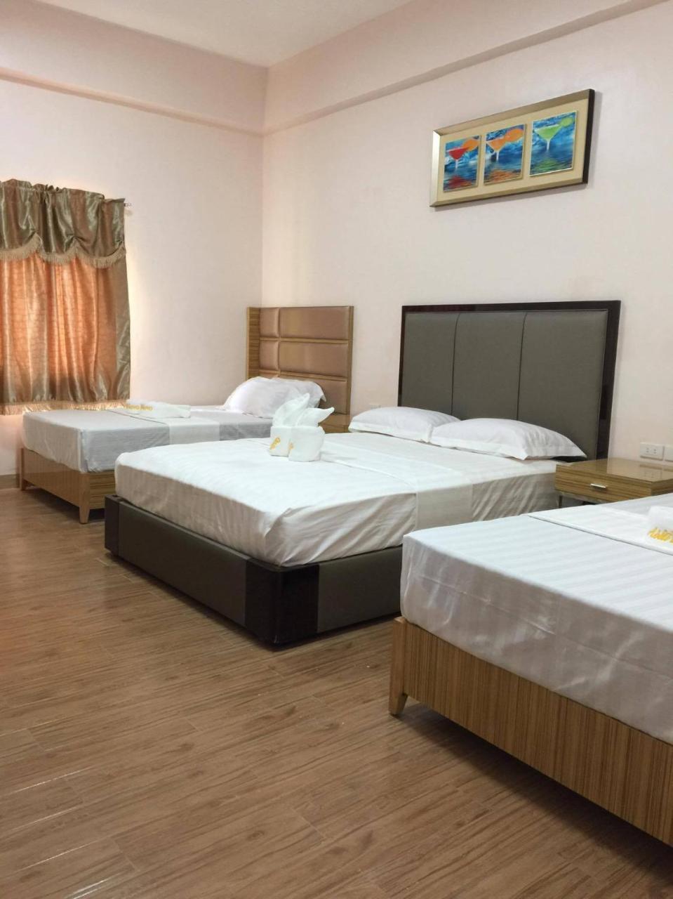 Meaco Royal Hotel - Lipa Lipa City Екстериор снимка