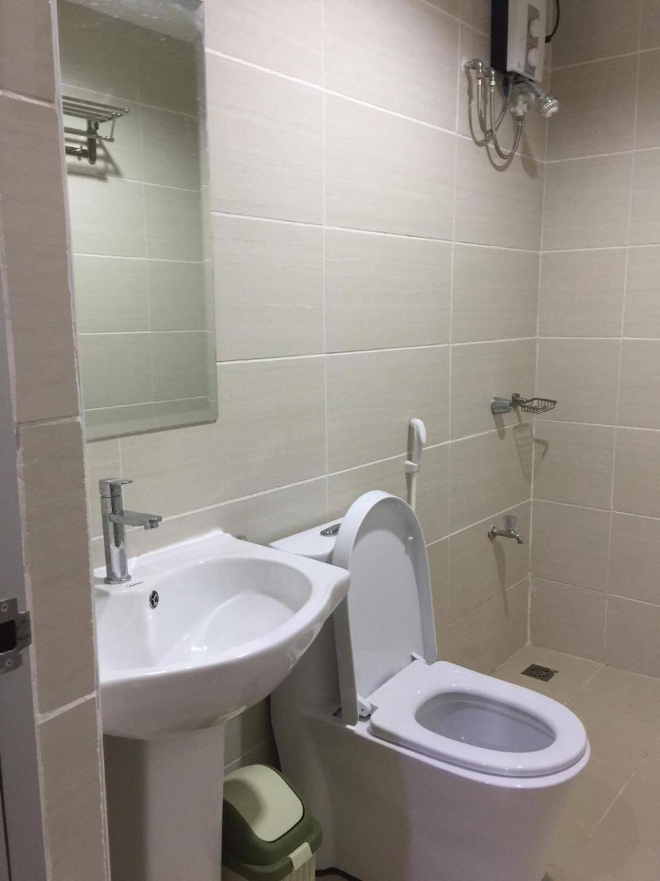 Meaco Royal Hotel - Lipa Lipa City Екстериор снимка
